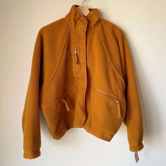 NEW Free People Hit The Slopes Fleece Jacket - Picture 14 of 16